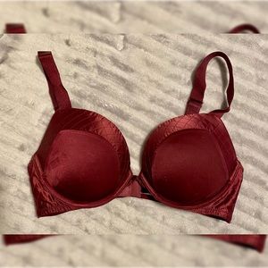Victoria Secret Bras